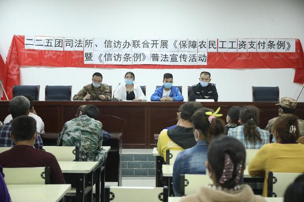 8b444b52de2c95a0c69aeb305014bda