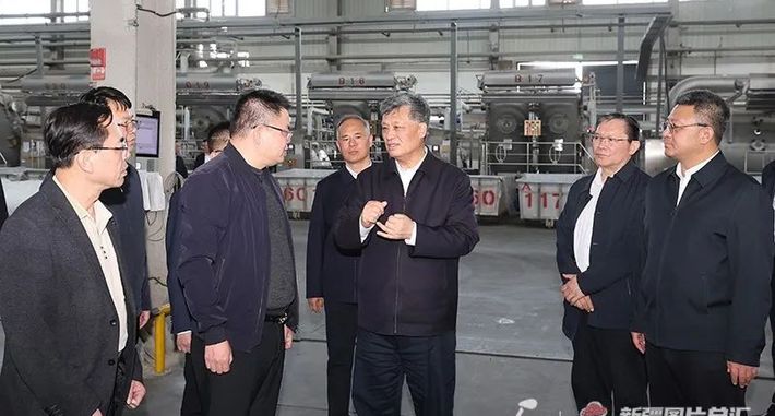 马兴瑞深入阿拉尔市和玛纳斯县调研重点产业发展工作