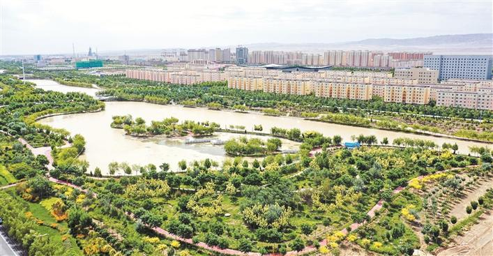 沙漠腹地崛起绿色明珠——看十四师昆玉市如何探索防沙治沙“昆玉”模式
