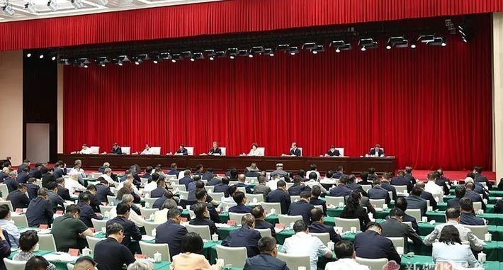 马兴瑞在自治区深入贯彻中央八项规定精神学习教育警示教育会上强调 坚持以案为鉴警钟长鸣 切实增强作风建设的政治自觉思想自觉行动自觉
