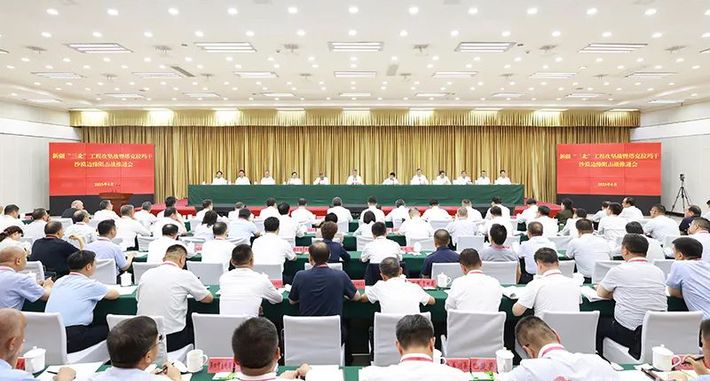 新疆“三北”工程攻坚战暨塔克拉玛干沙漠边缘阻击战推进会在和田召开