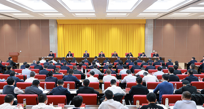 陈小江在第十二批省市错时轮换援疆骨干欢迎大会暨培训班开班式上强调 接续做好新时代对口援疆工作 奋力建设社会主义现代化新疆