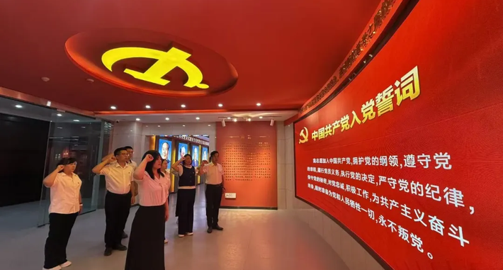 警示教育+专题党课+实地参观，师市掀起党风廉政教育月活动热潮