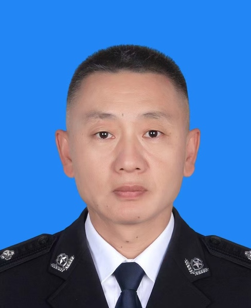 李鹏