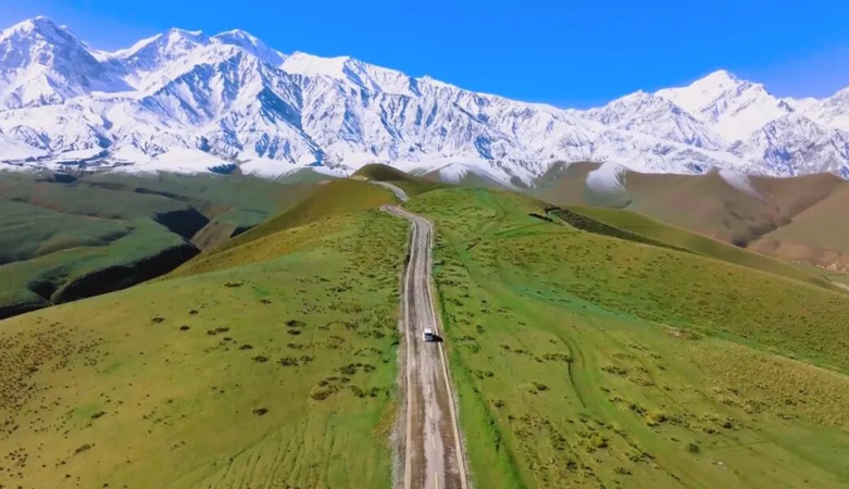 新疆昆仑山景区入选全国避暑休闲旅游优秀案例